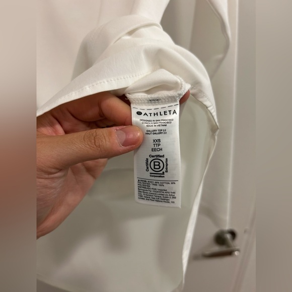 Athleta White Crewneck With Button Up Shirt at the Bottom - Picture 9 of 9